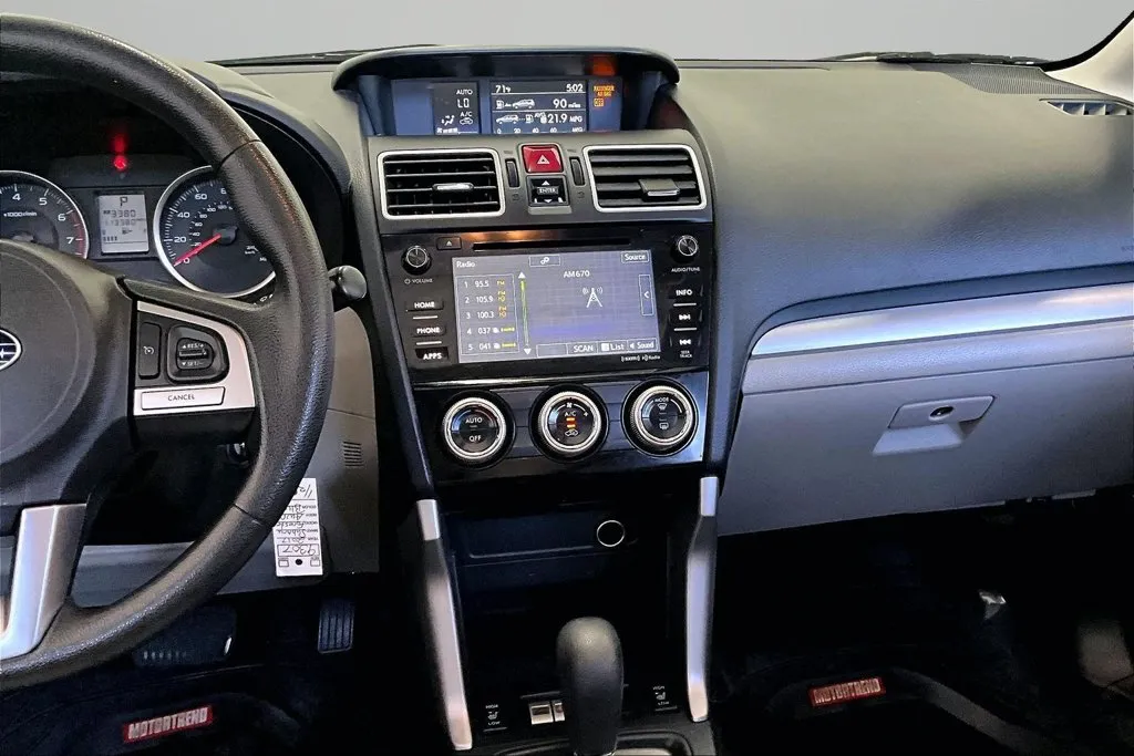 Subaru Forester photo 9