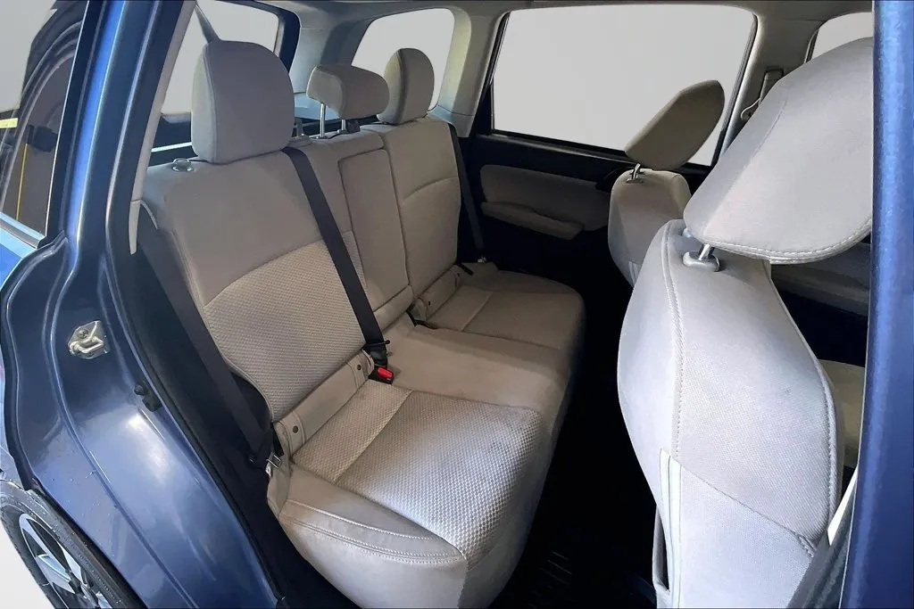 Subaru Forester photo 24