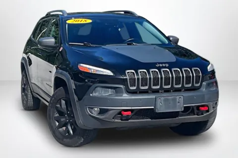 Another view of 2018 Jeep Cherokee Trailhawk for sale in Spring Lake, MI at Lakeside Automotive Group
