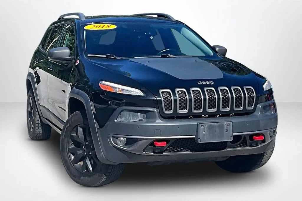 Jeep Cherokee photo 3