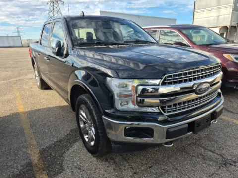More photos of 2019 Ford F-150 Lariat at Lakeside Automotive Group, MI