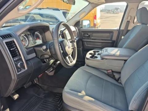 More photos of 2016 Ram 1500 Tradesman at Lakeside Automotive Group, MI