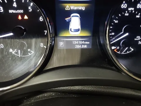 More photos of 2015 Nissan Rogue SL at Lakeside Automotive Group, MI