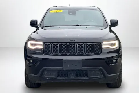 Photos of 2017 Jeep Grand Cherokee Limited for sale in Spring Lake, MI at Lakeside Automotive Group