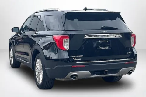 More photos of 2023 Ford Explorer Limited at Lakeside Automotive Group, MI