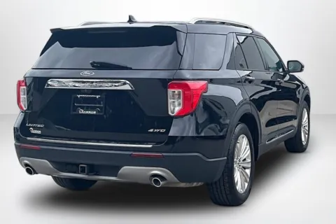 More photos of 2023 Ford Explorer Limited at Lakeside Automotive Group, MI
