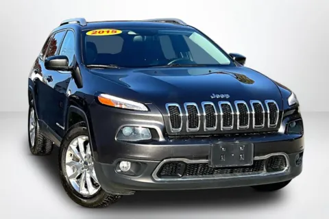 Another view of 2015 Jeep Cherokee Limited for sale in Spring Lake, MI at Lakeside Automotive Group