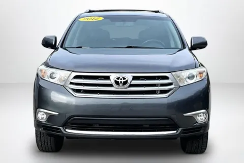 Photos of 2012 Toyota Highlander Limited for sale in Spring Lake, MI at Lakeside Automotive Group