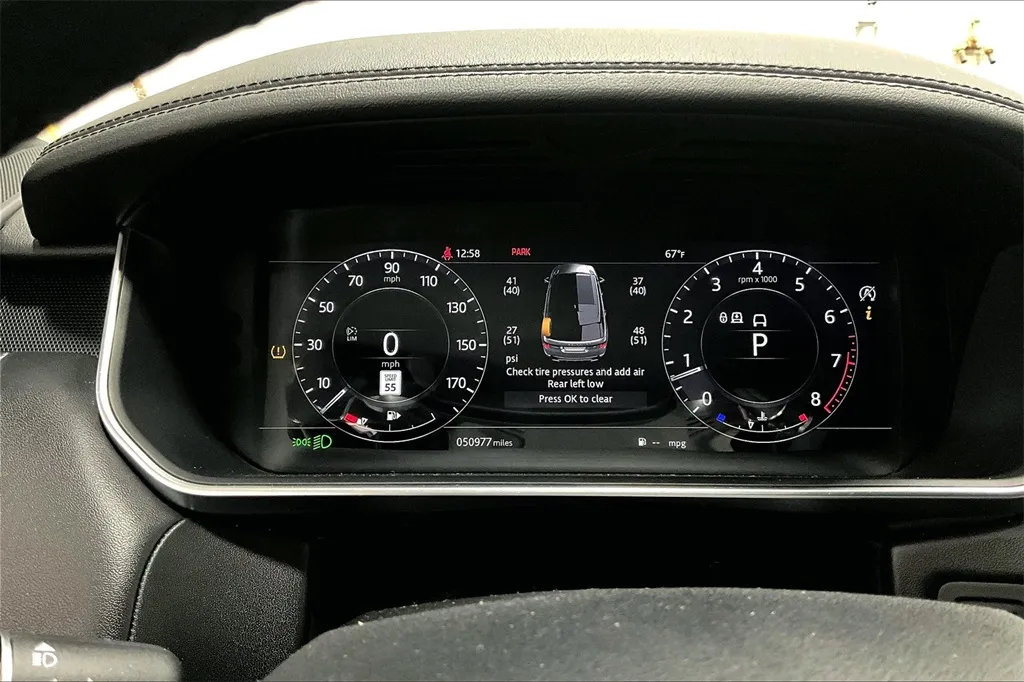 2021 Land Rover Range Rover Sport HSE Dynamic photo 5