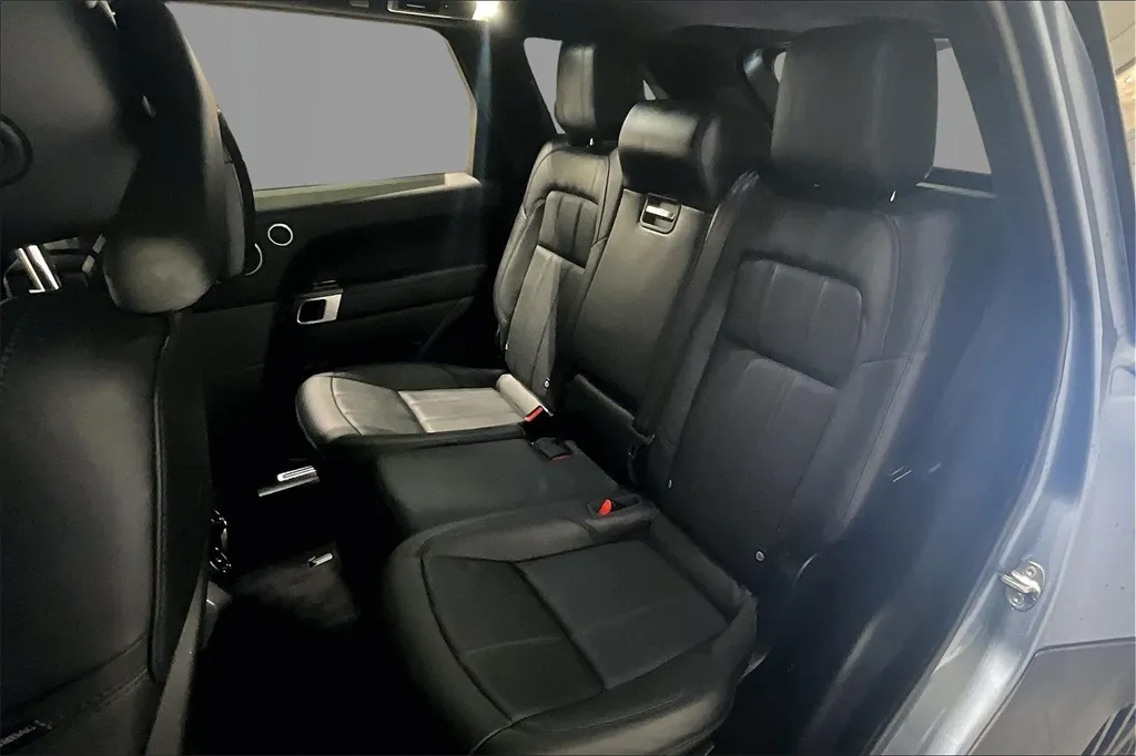 2021 Land Rover Range Rover Sport HSE Dynamic photo 15