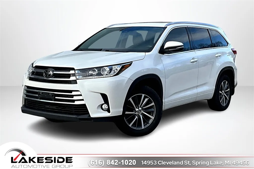 2017 Toyota Highlander for sale in Spring Lake, MI