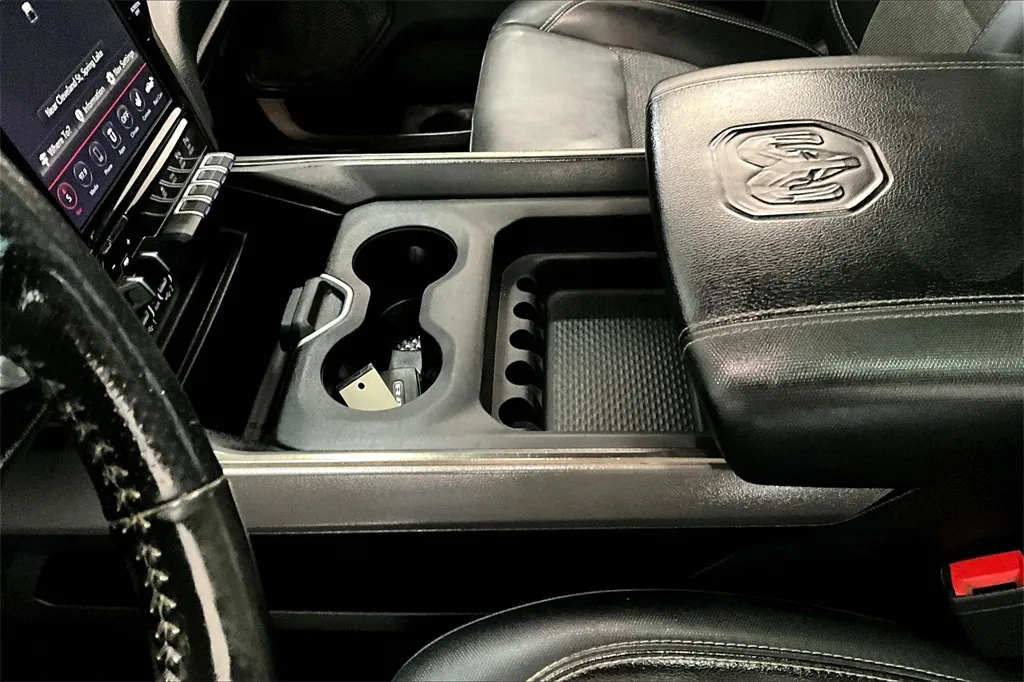 2020 Ram 1500 Rebel photo 15