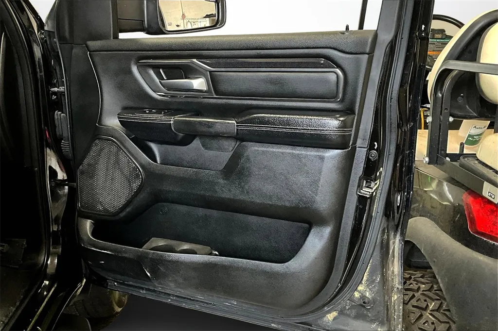 2020 Ram 1500 Rebel photo 8