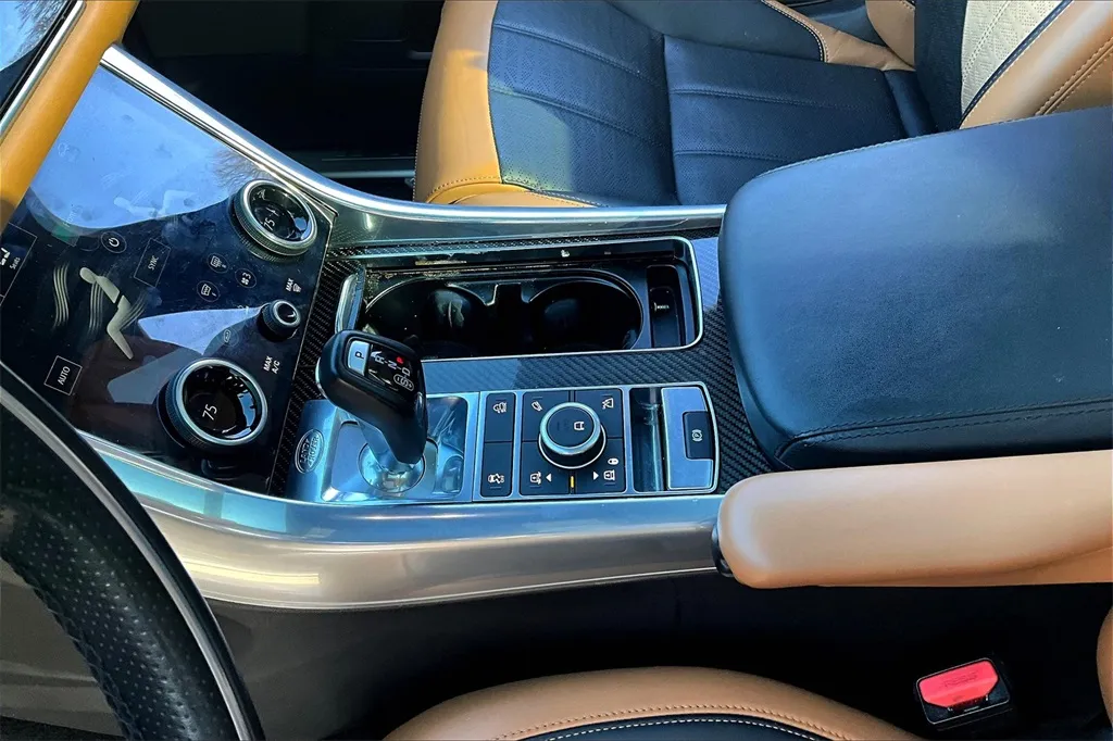 2022 Land Rover Range Rover Sport Autobiography photo 17