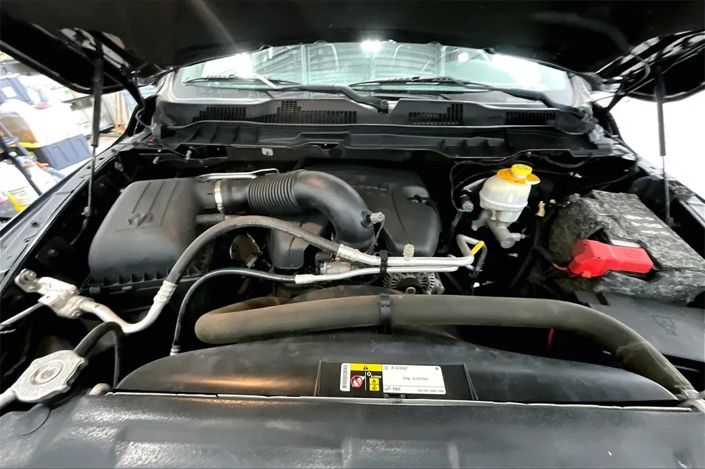 2016 Ram 1500 Sport photo 29