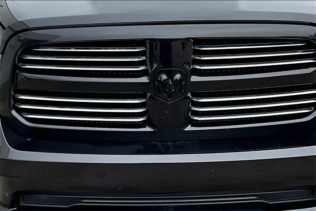 2016 Ram 1500 Sport photo 30