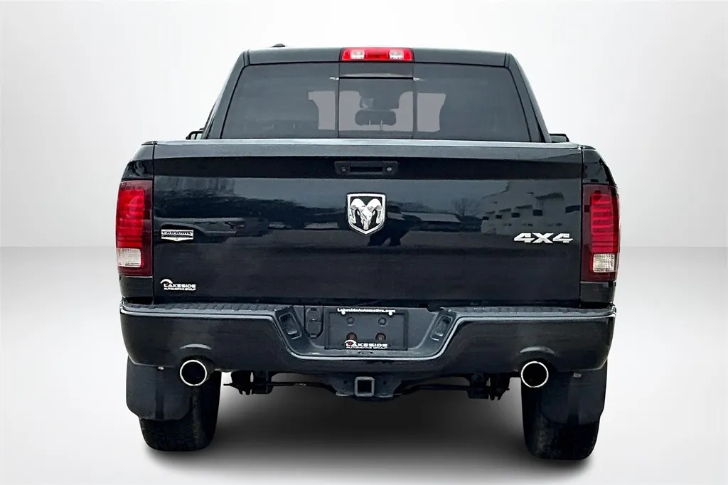 2016 Ram 1500 Sport photo 23
