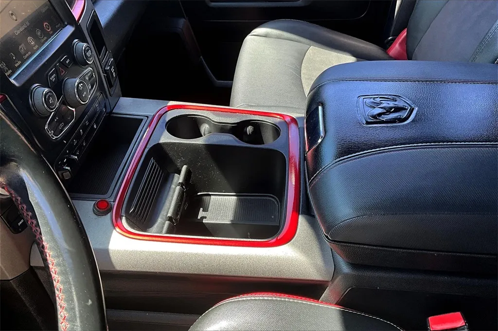 2016 Ram 1500 Rebel photo 17