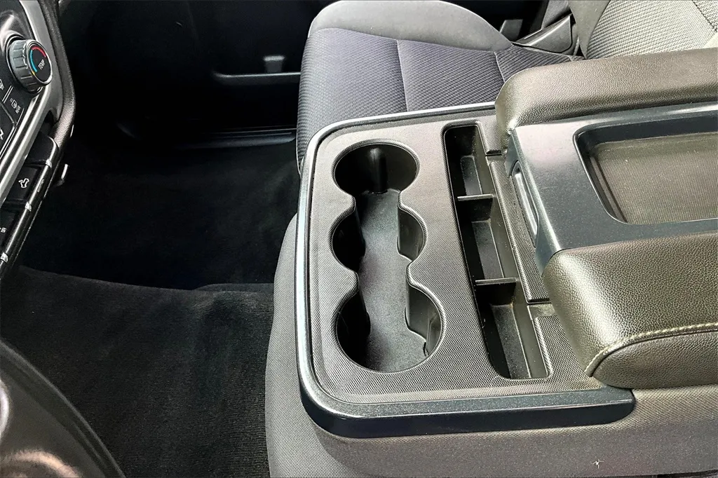 2015 Gmc Sierra SLE photo 14