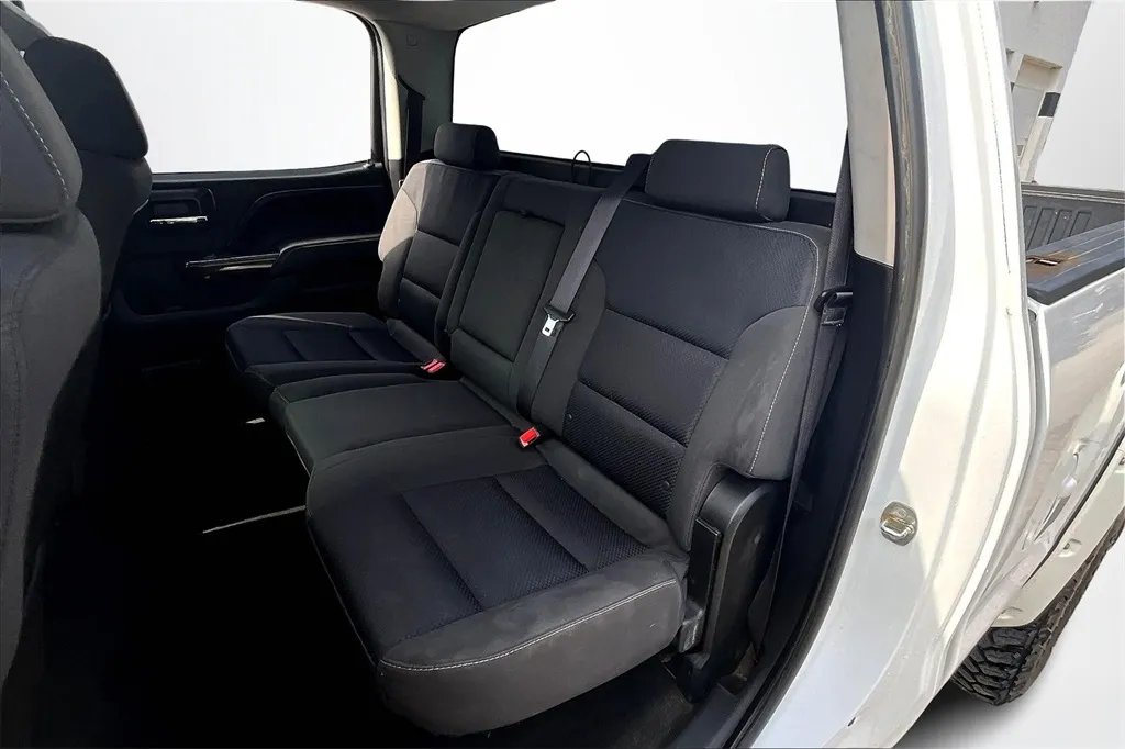 2015 Gmc Sierra SLE photo 24