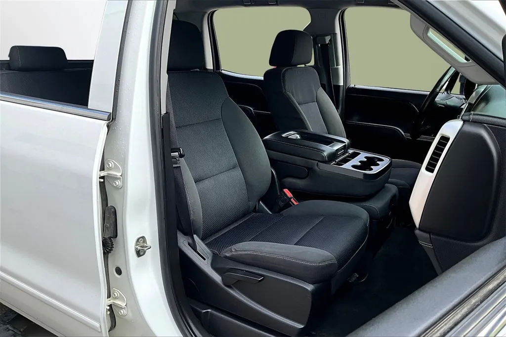 2015 Gmc Sierra SLE photo 17