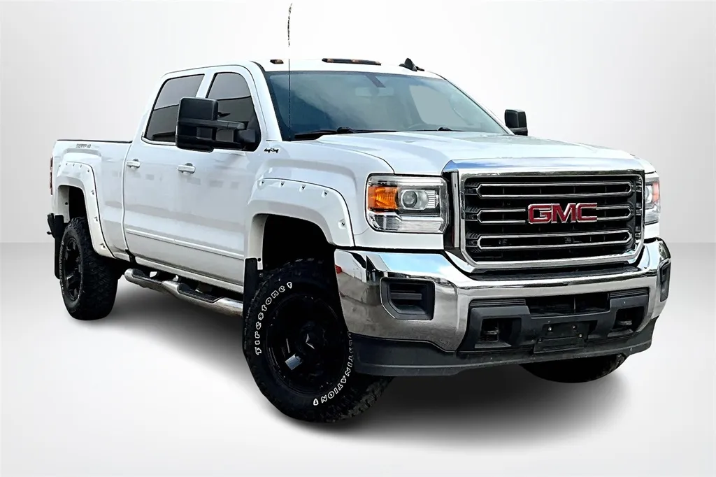 2015 Gmc Sierra SLE photo 19