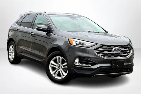 Another view of 2019 Ford Edge SEL for sale in Spring Lake, MI at Lakeside Automotive Group