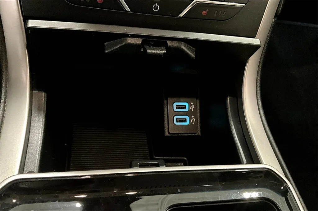 2019 Ford Edge SEL photo 6