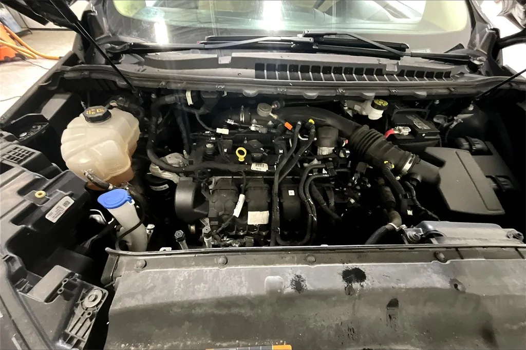 2019 Ford Edge SEL photo 9