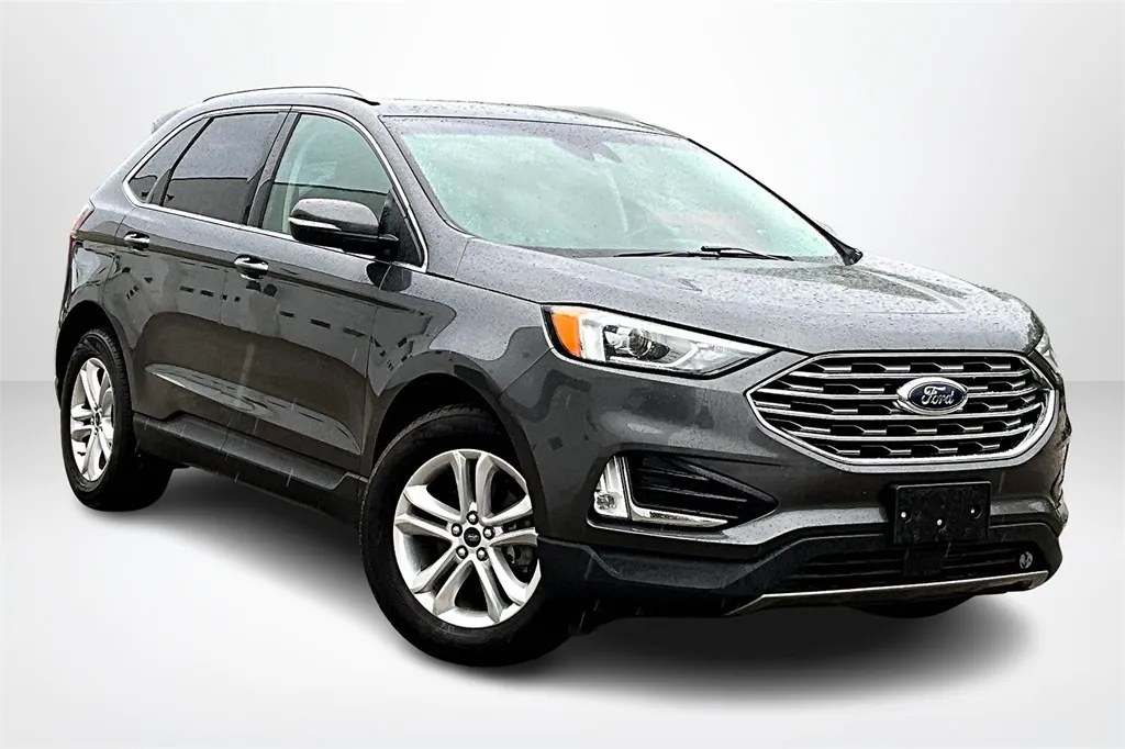 2019 Ford Edge SEL photo 22