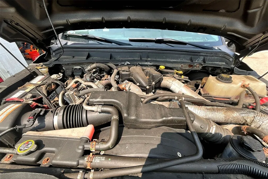 2015 Ford F-350 photo 27
