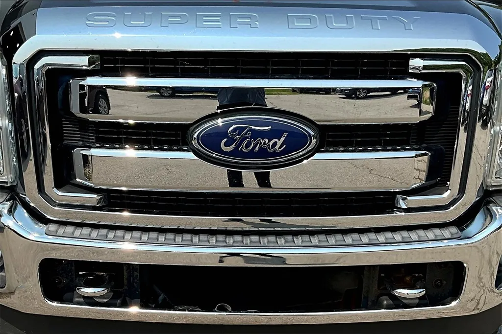 2015 Ford F-350 photo 18