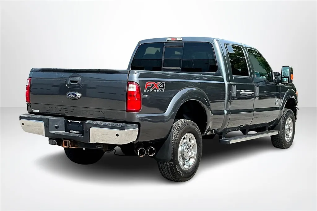 2015 Ford F-350 photo 11