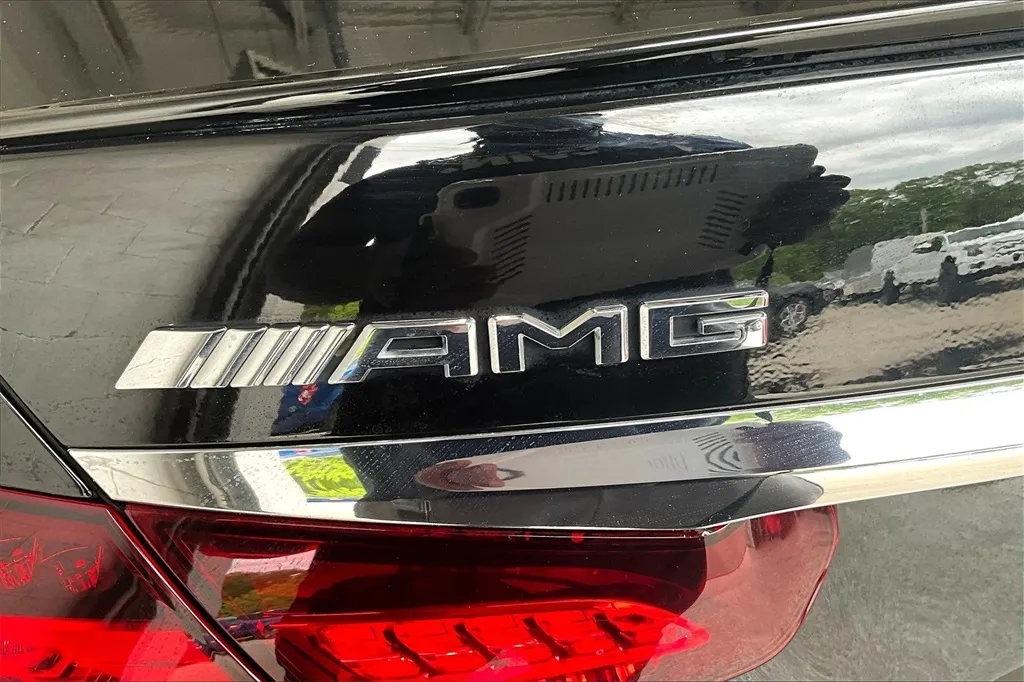 2022 Mercedes Benz E 53 AMG photo 30
