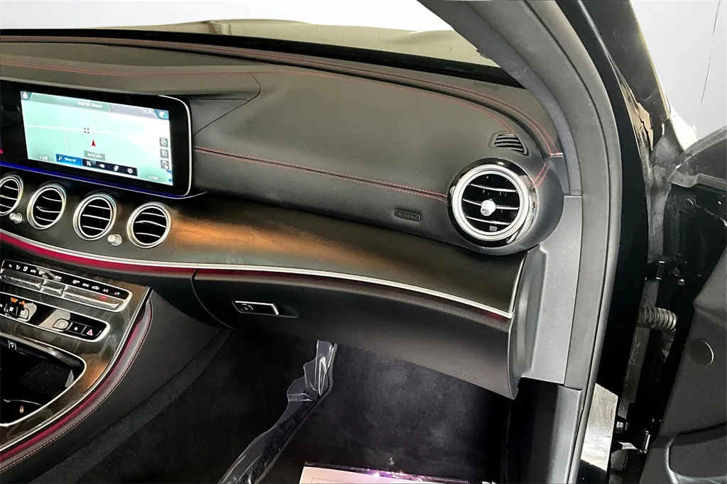 2022 Mercedes Benz E 53 AMG photo 20