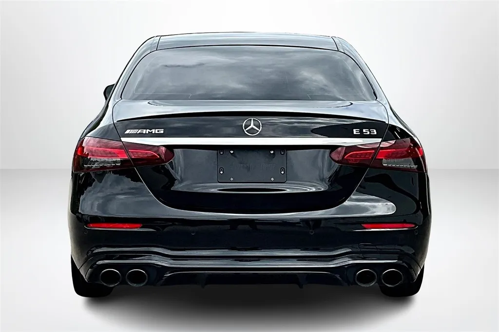 2022 Mercedes Benz E 53 AMG photo 24