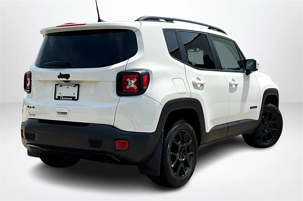 2020 Jeep Renegade Altitude photo 13