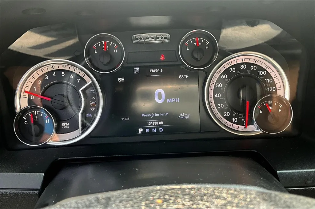 2016 Ram 1500 Sport photo 14