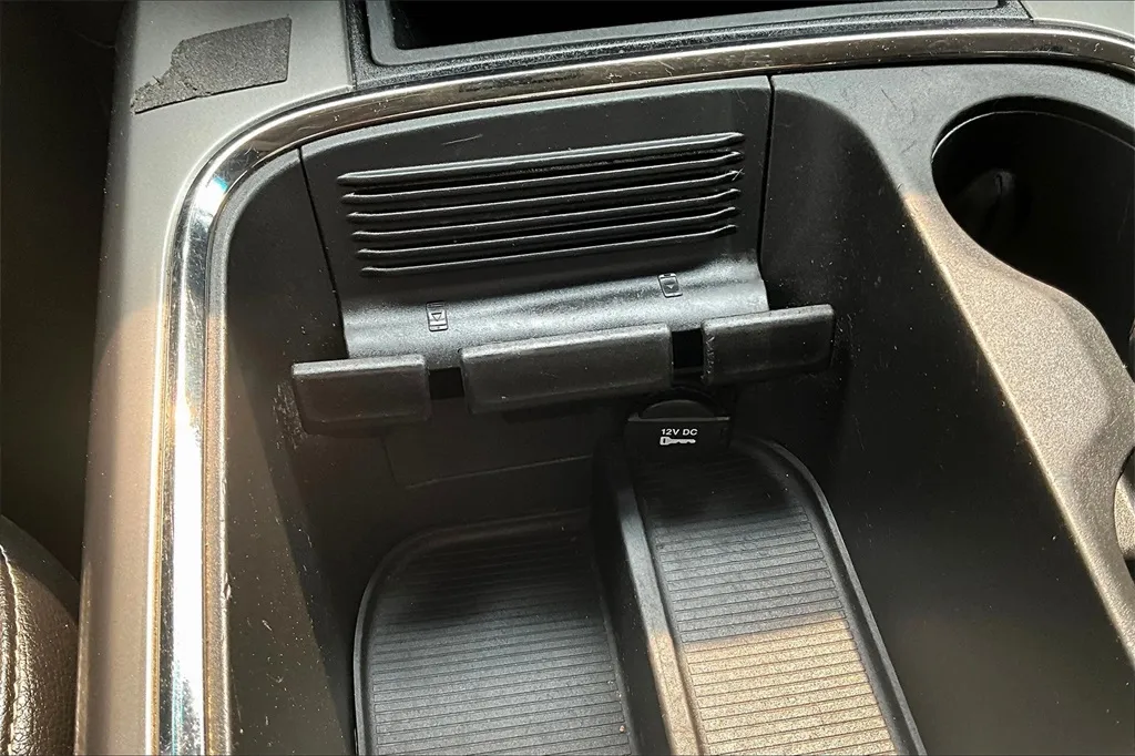 2016 Ram 1500 Sport photo 6
