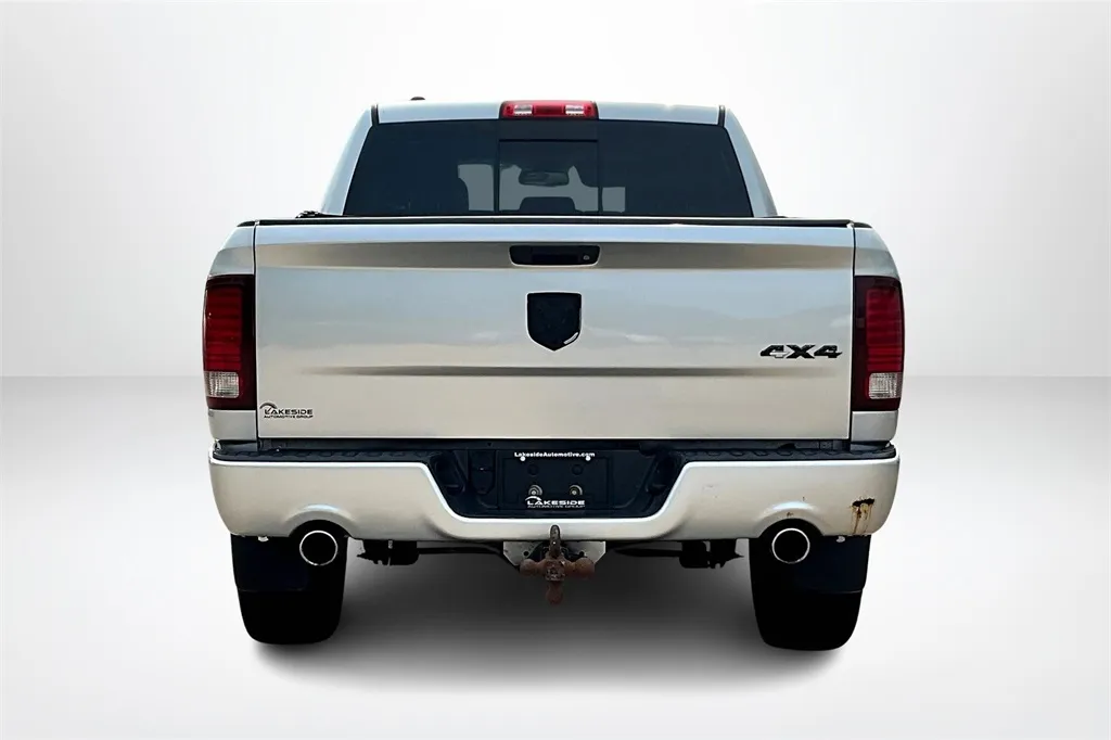 2016 Ram 1500 Sport photo 21
