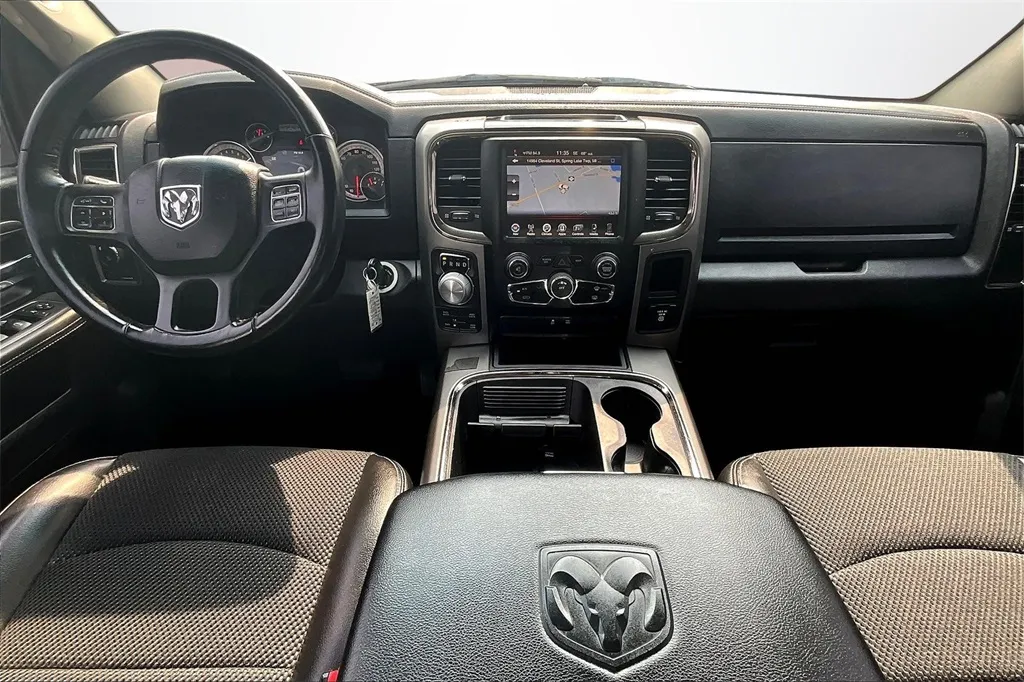 2016 Ram 1500 Sport photo 12