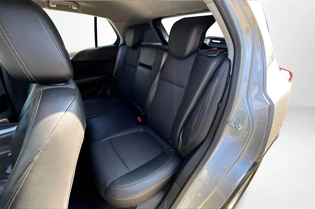 2021 Chevrolet Trax LT photo 26