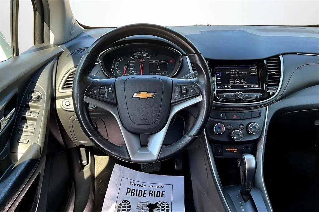 2021 Chevrolet Trax LT photo 13