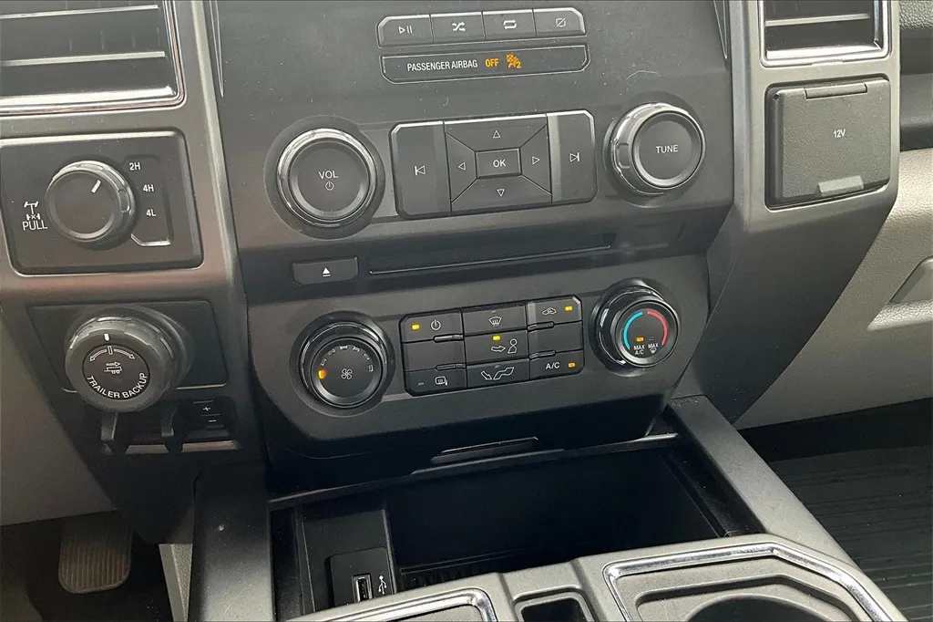 2018 Ford F-150 XLT photo 5