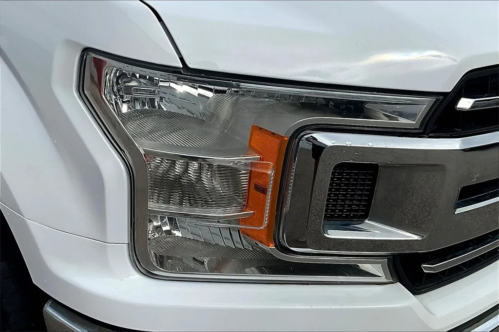 2018 Ford F-150 XLT photo 19