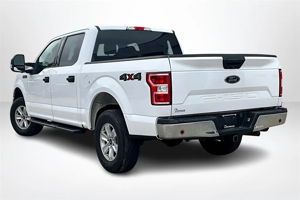 2018 Ford F-150 XLT photo 2