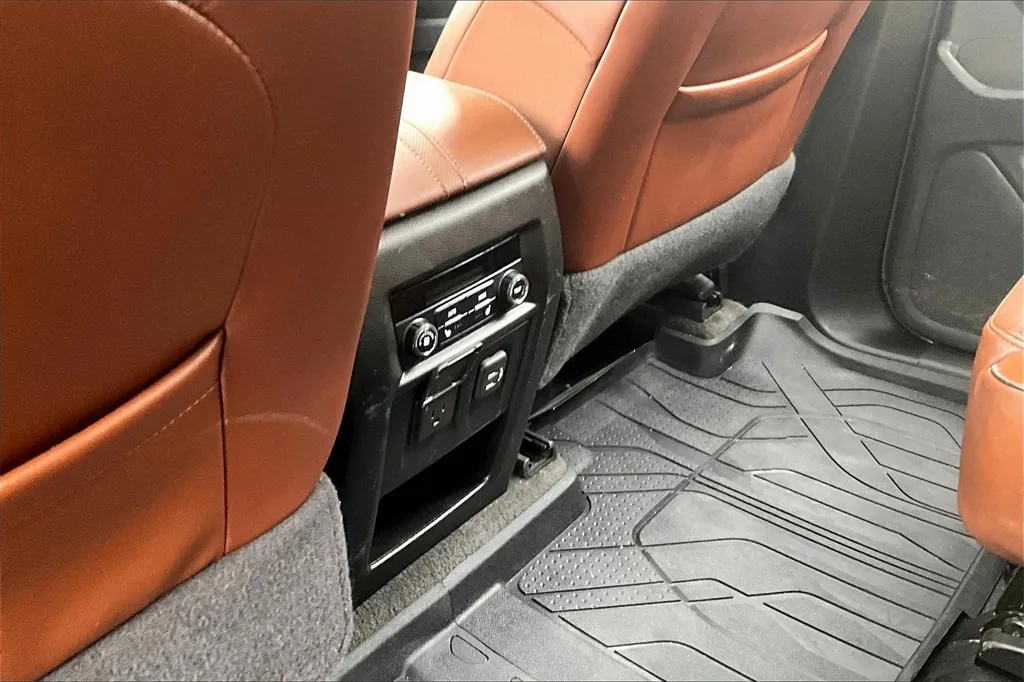 2019 Chevrolet Traverse High Country RS photo 3