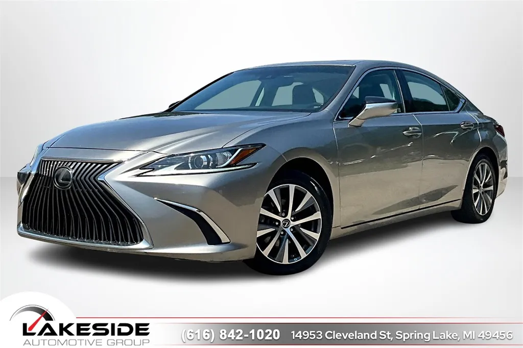 2019 Lexus ES