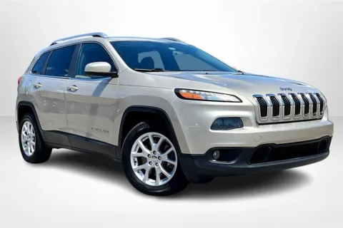 Another view of 2014 Jeep Cherokee Latitude for sale in Spring Lake, MI at Lakeside Automotive Group