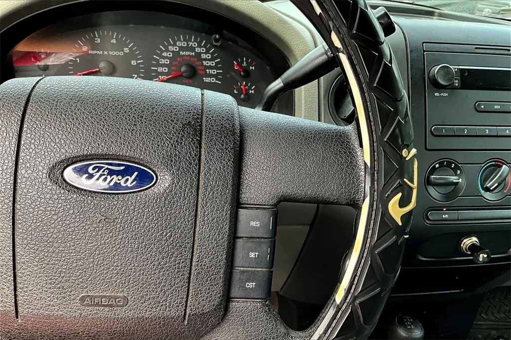 2008 Ford F-150 XL photo 21